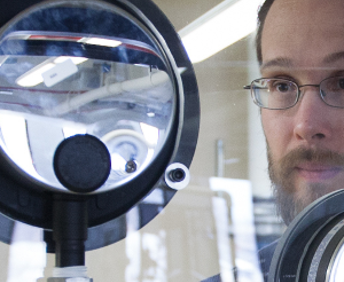 Professor Jonathan Wenzel in chemical engineering lab web